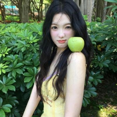 桃脸泪痕